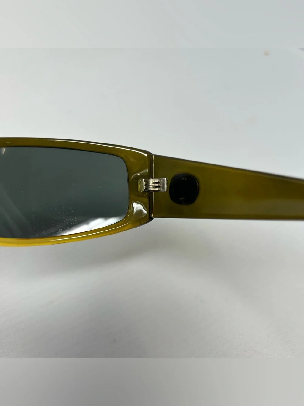 VTG Y2K VonZipper Wrap Sunglasses Sham Gradient Frames Green To Yellow